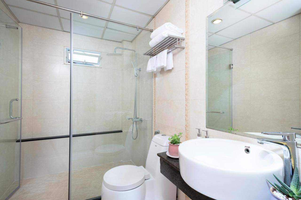 Gia Huy Hotel Ho Chi Minh City Bagian luar foto