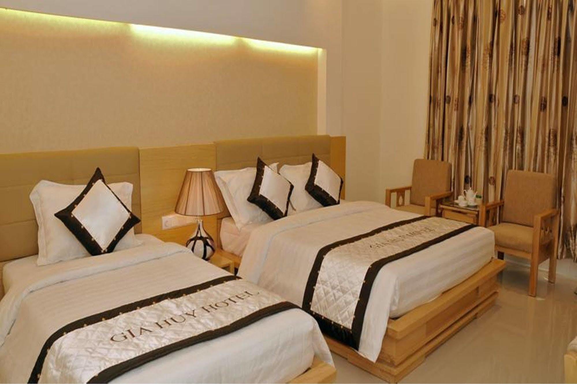 Gia Huy Hotel Ho Chi Minh City Bagian luar foto